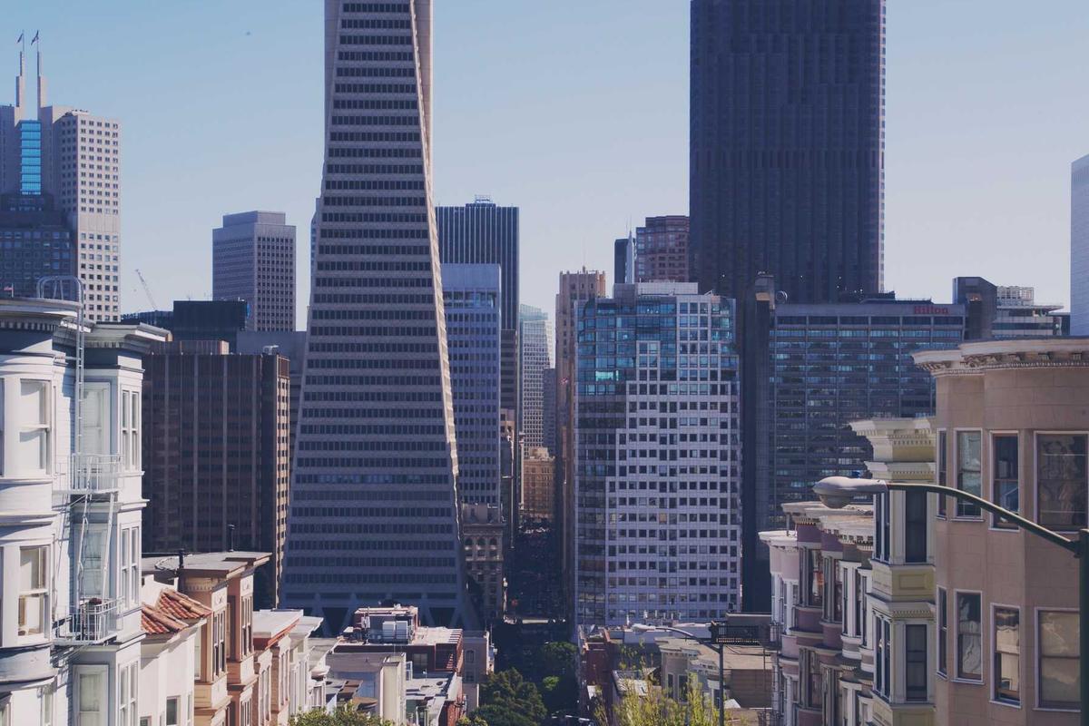 Realme Watch 5, Smartwatch Tangguh dengan GPS 5 Satelit dan Kekuatan Baterai 16 Hari